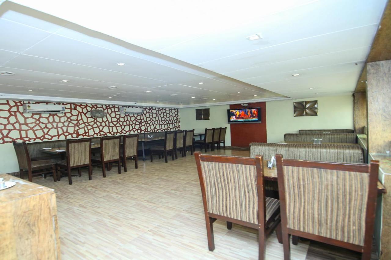 Oyo 2155 Hotel Wardhman Jabalpur Exteriér fotografie