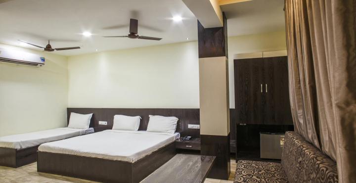 Oyo 2155 Hotel Wardhman Jabalpur Exteriér fotografie