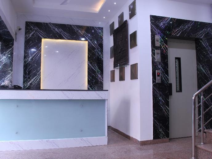 Oyo 2155 Hotel Wardhman Jabalpur Exteriér fotografie