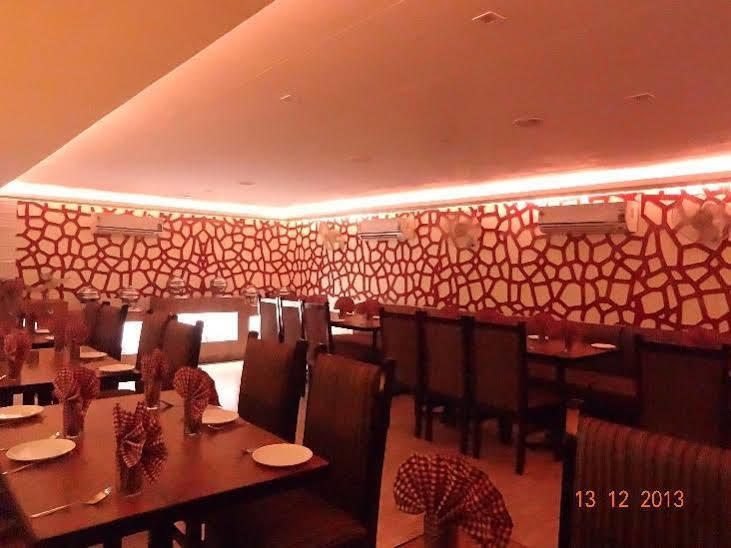 Oyo 2155 Hotel Wardhman Jabalpur Exteriér fotografie