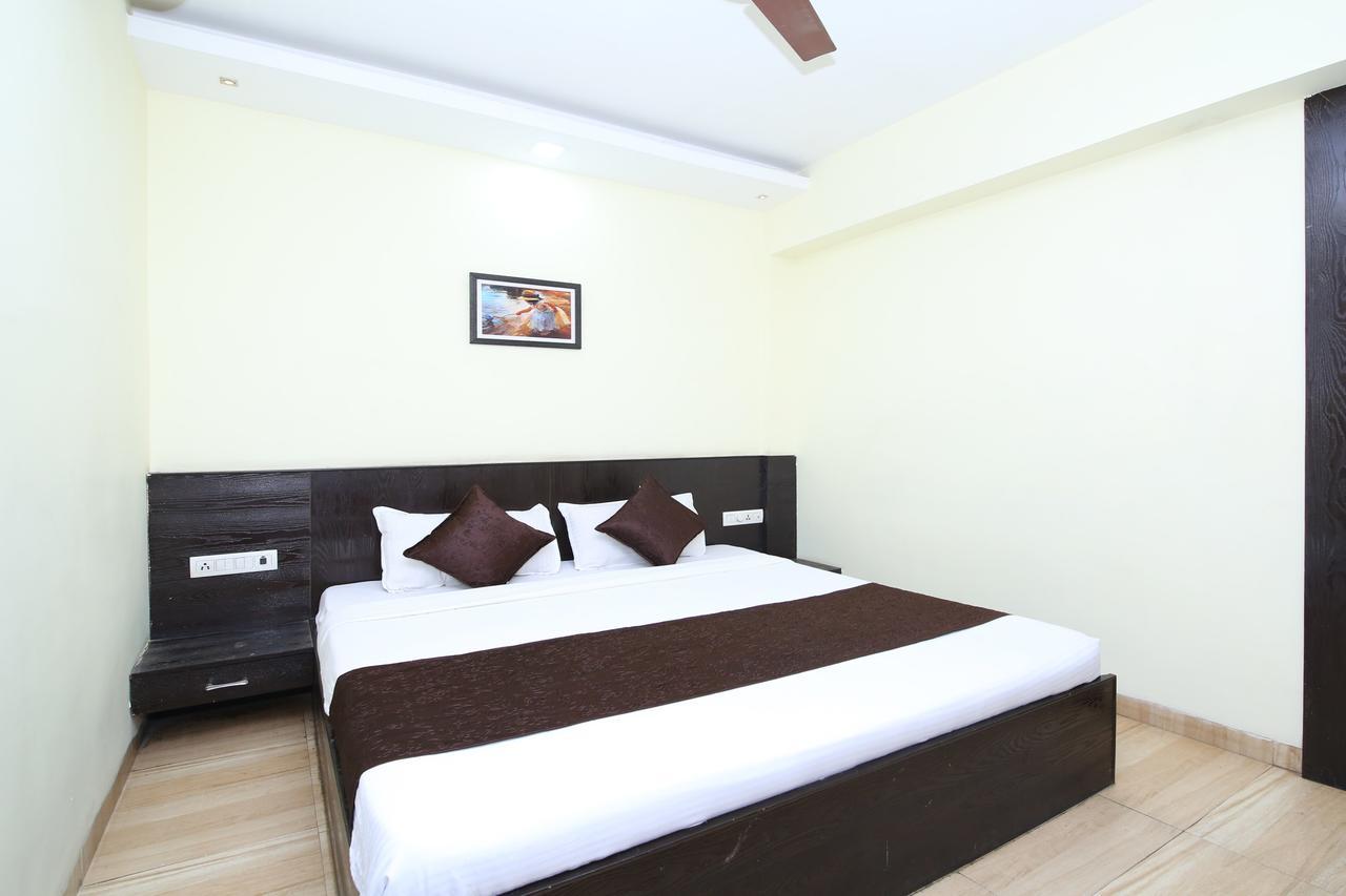 Oyo 2155 Hotel Wardhman Jabalpur Exteriér fotografie