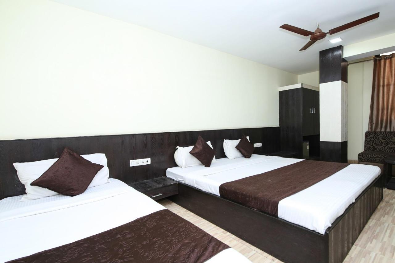 Oyo 2155 Hotel Wardhman Jabalpur Exteriér fotografie