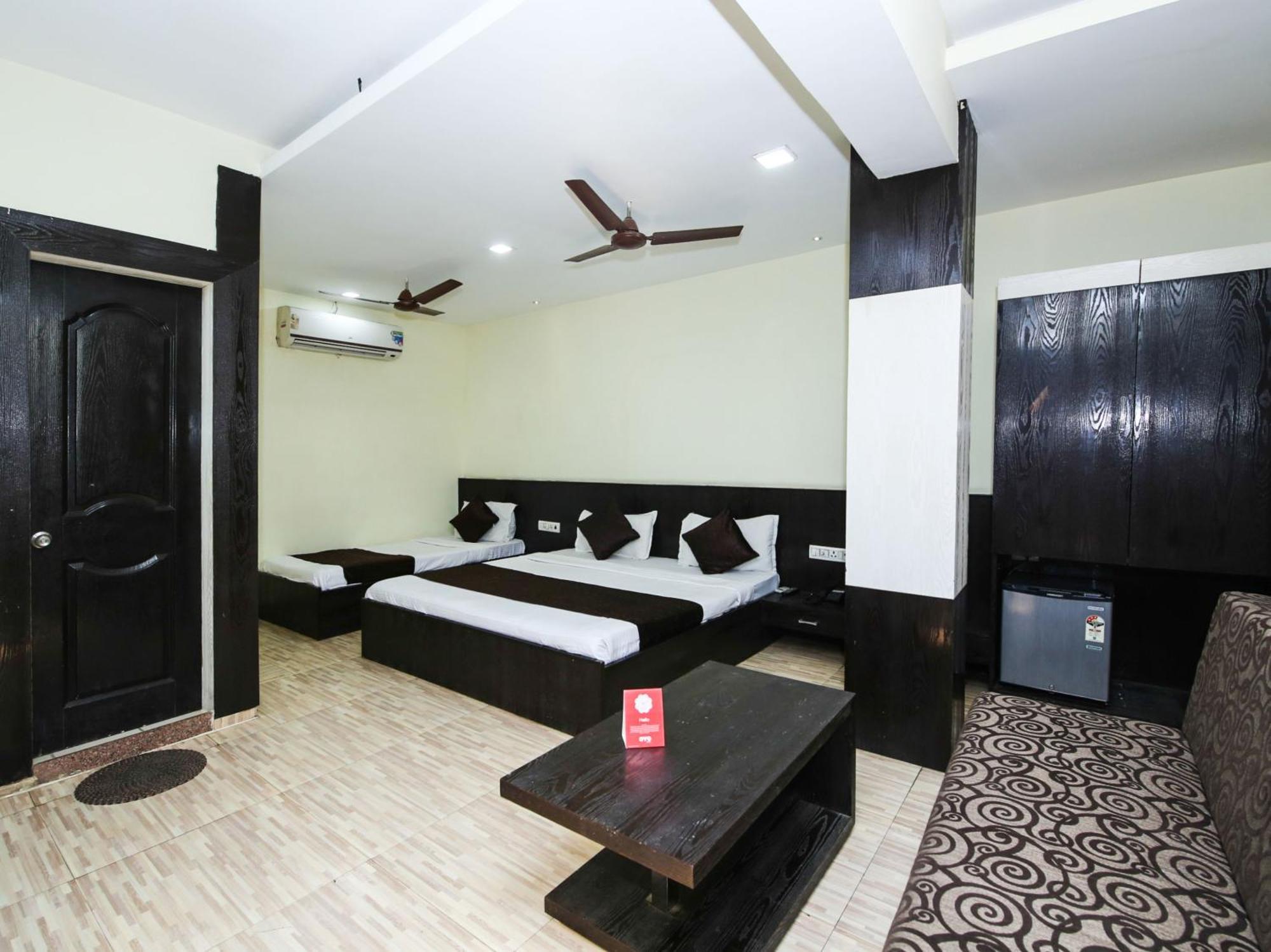 Oyo 2155 Hotel Wardhman Jabalpur Exteriér fotografie